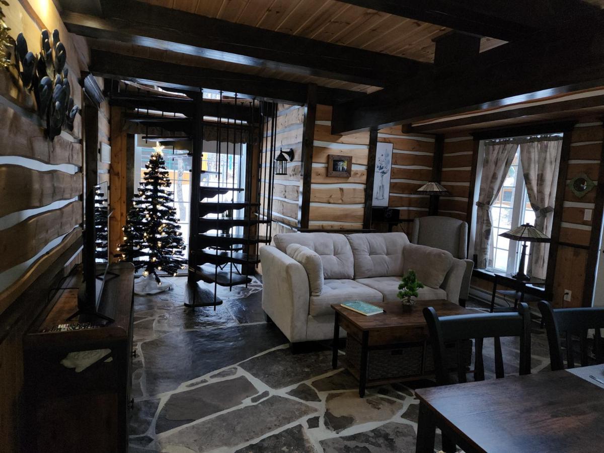 圣亚历克西德蒙 Domaine Riviere Sacacomie酒店 外观 照片